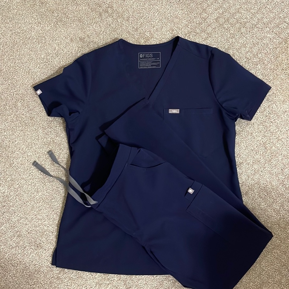 Navy Blue Figs Scrub Set